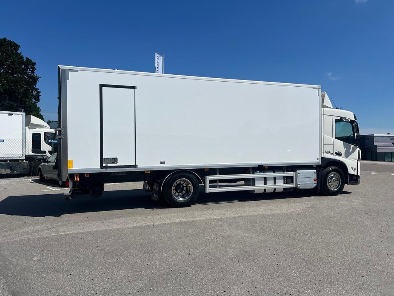 Volvo FM 330 4x2 Skåpbil Skåpsvärmare Euro 6 2021 - Skåp