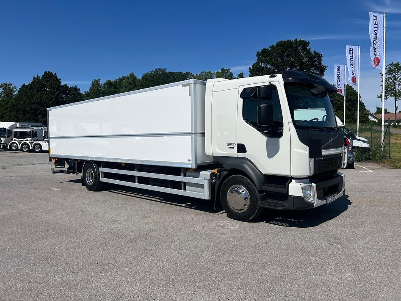 Volvo FL250 Skåpbil Höj/Sänkbart tak, 18 Pallars 2018 - Övrigt