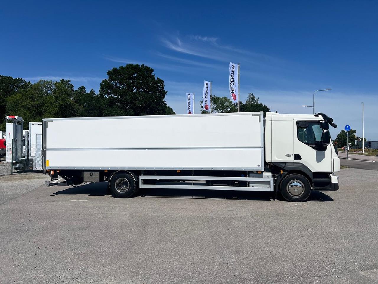 Volvo FL250 Skåpbil Höj/Sänkbart tak, 18 Pallars 2018 - Övrigt