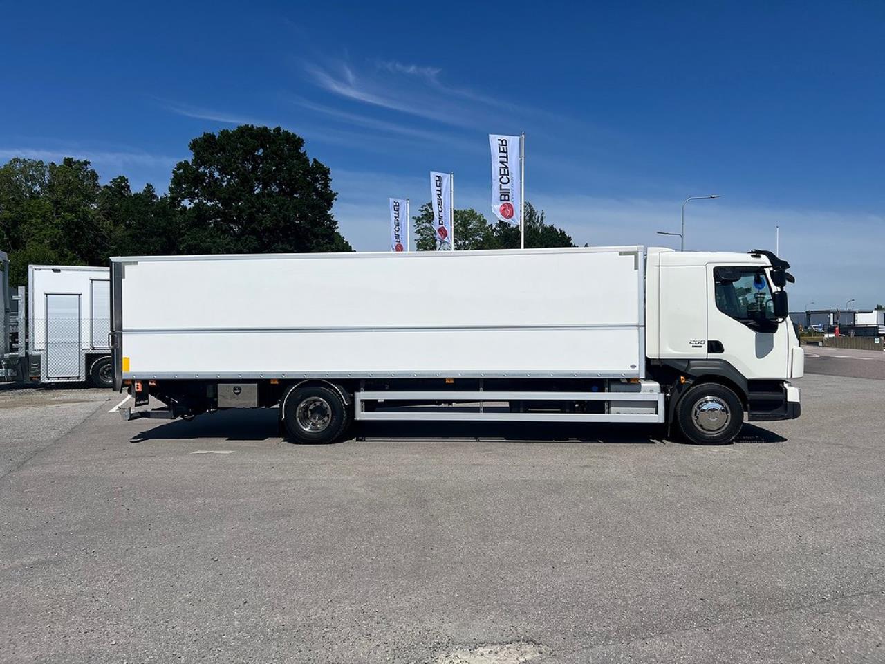 Volvo FL250 Skåpbil Höj/Sänkbart tak, 18 Pallars 2018 - Övrigt
