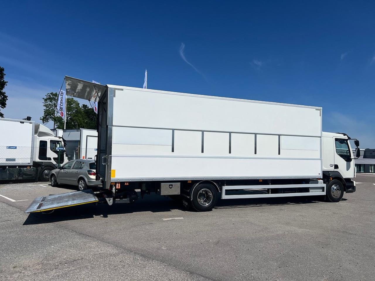 Volvo FL250 Skåpbil Höj/Sänkbart tak, 18 Pallars 2018 - Övrigt
