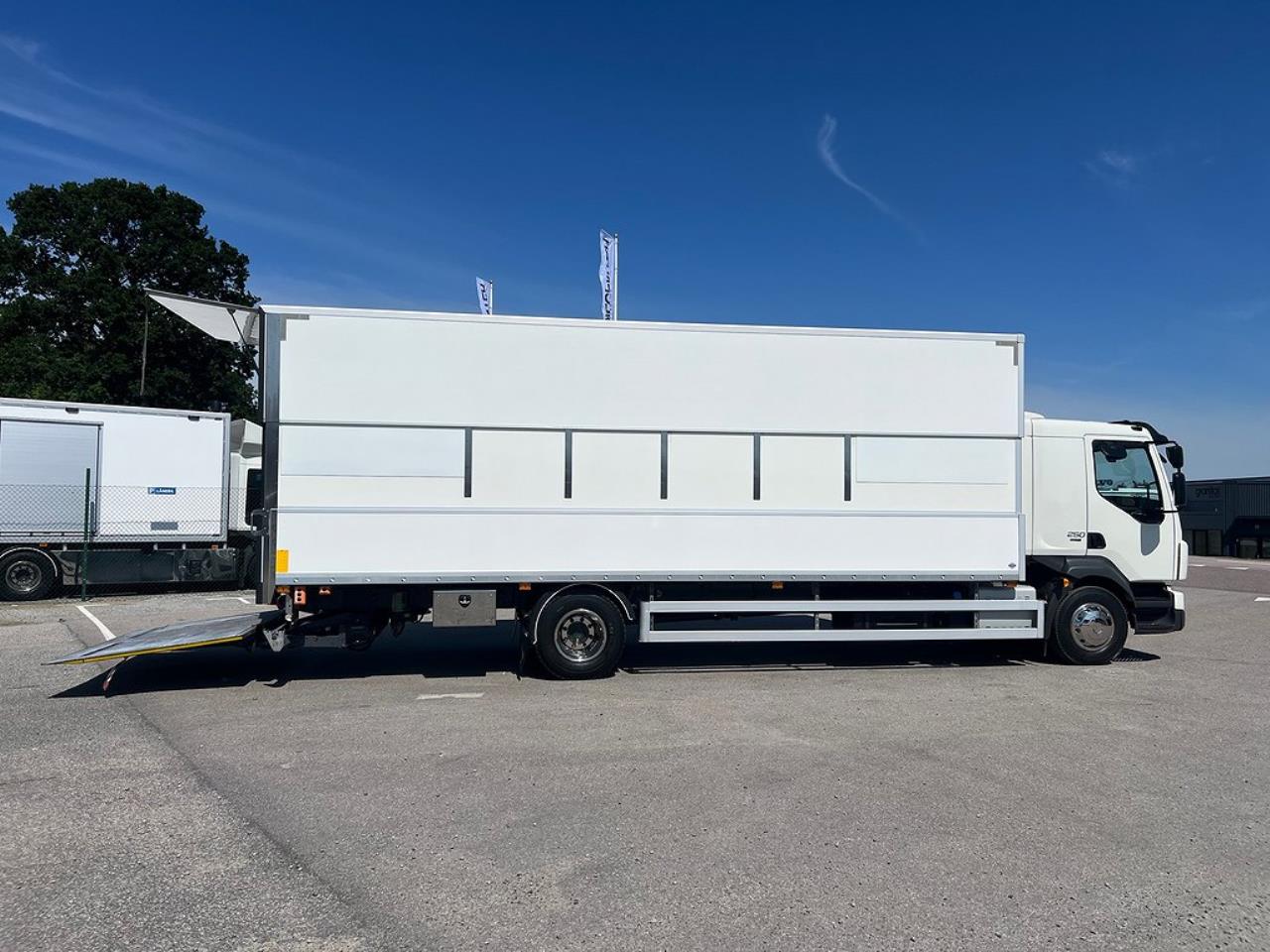 Volvo FL250 Skåpbil Höj/Sänkbart tak, 18 Pallars 2018 - Övrigt