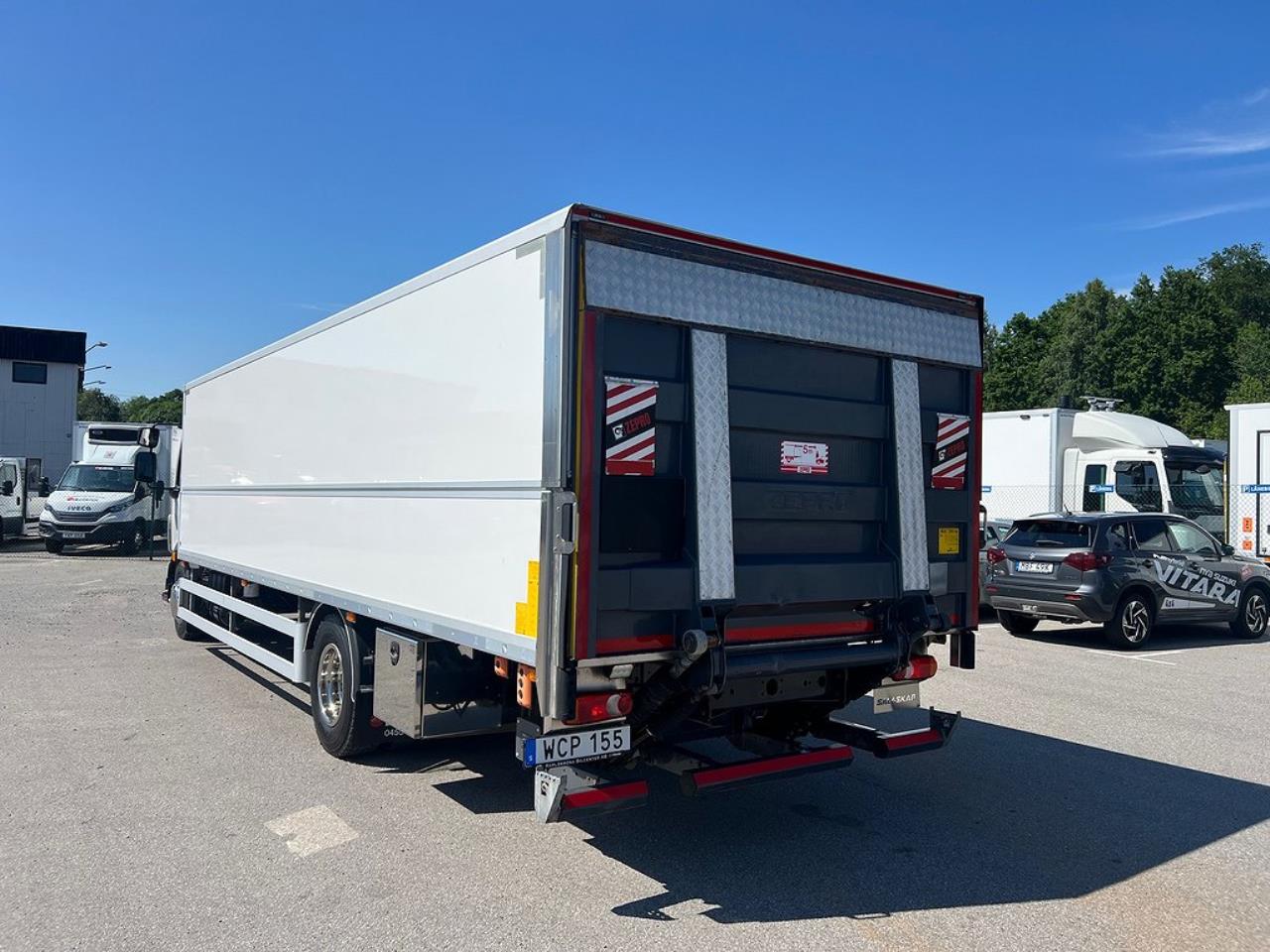 Volvo FL250 Skåpbil Höj/Sänkbart tak, 18 Pallars 2018 - Övrigt