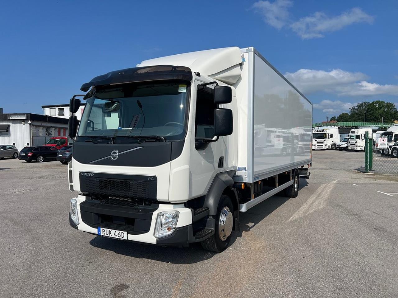 Volvo FL 210 4x2 Värmare i skåp, *4500 Mil*  Euro 6 2021 - Skåp