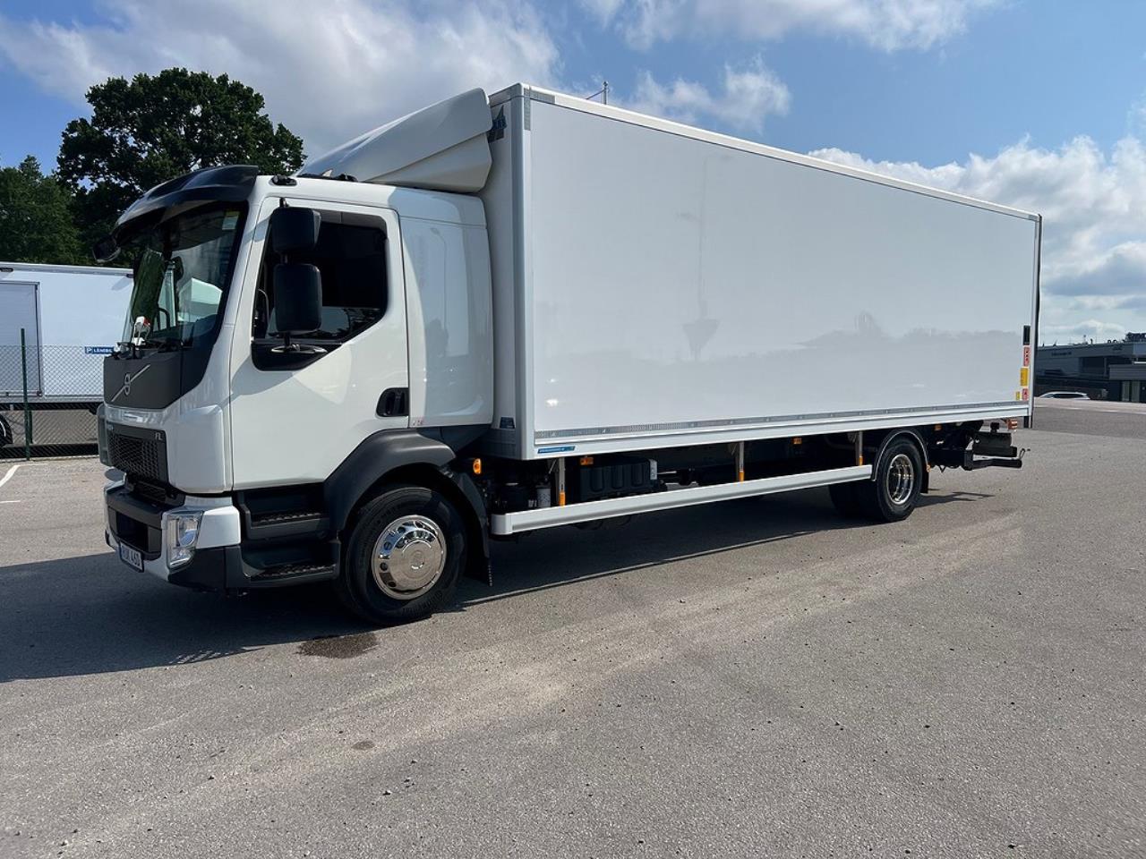 Volvo FL 210 4x2 Värmare i skåp, *4500 Mil*  Euro 6 2021 - Skåp