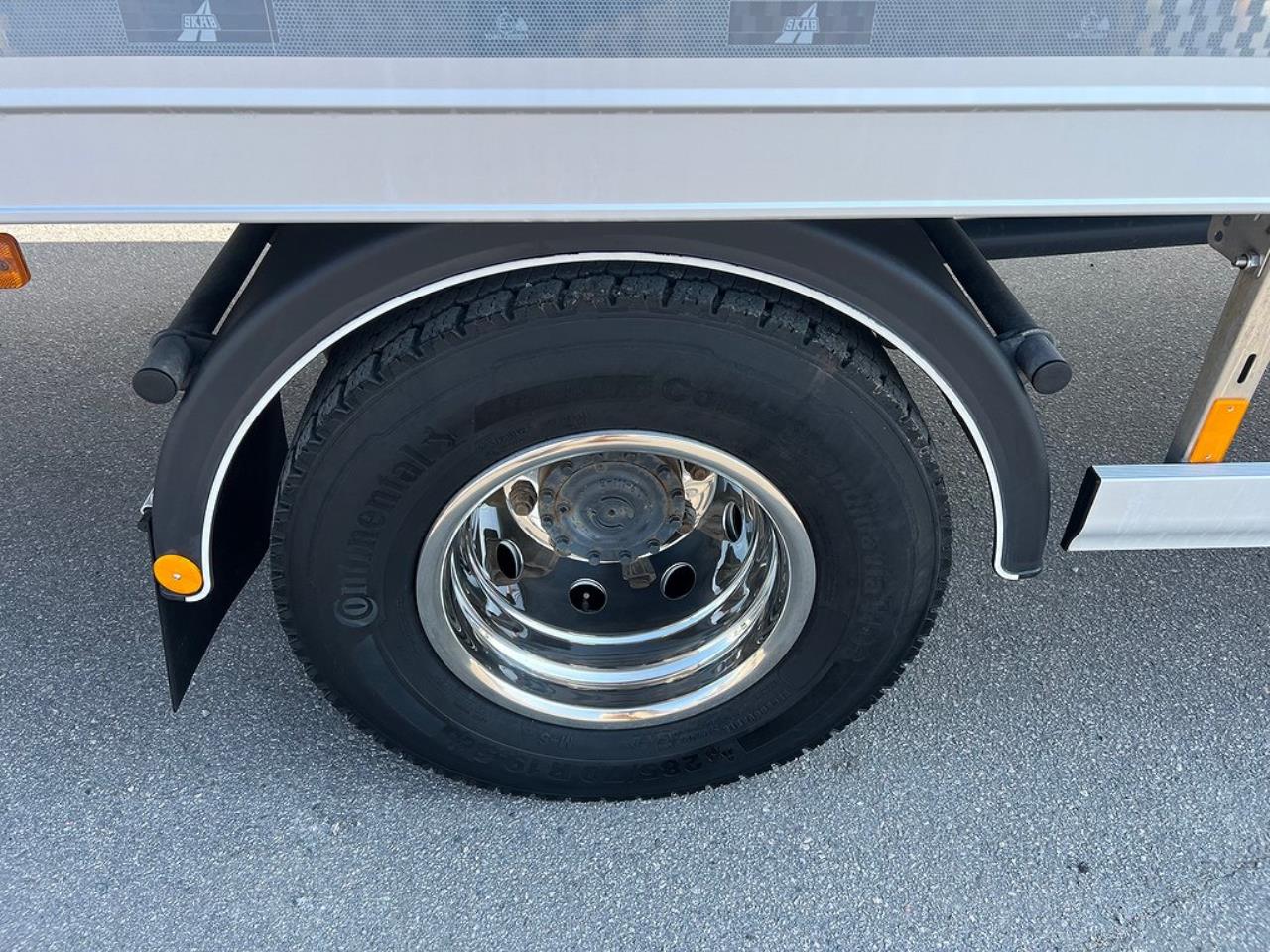 Volvo FL 210 4x2 Värmare i skåp, *4500 Mil*  Euro 6 2021 - Skåp