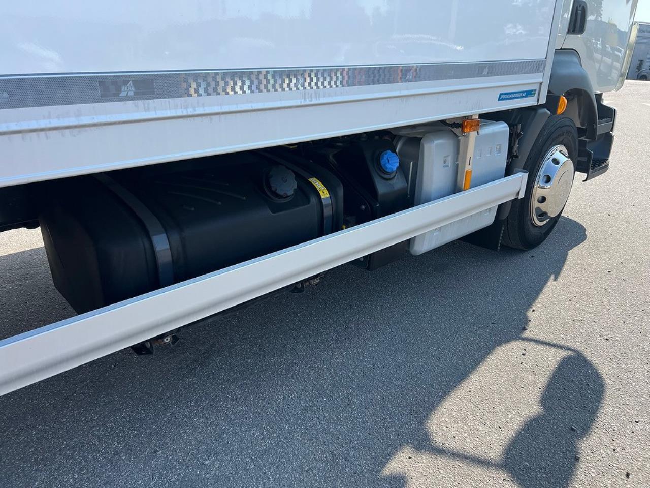 Volvo FL 210 4x2 Värmare i skåp, *4500 Mil*  Euro 6 2021 - Skåp