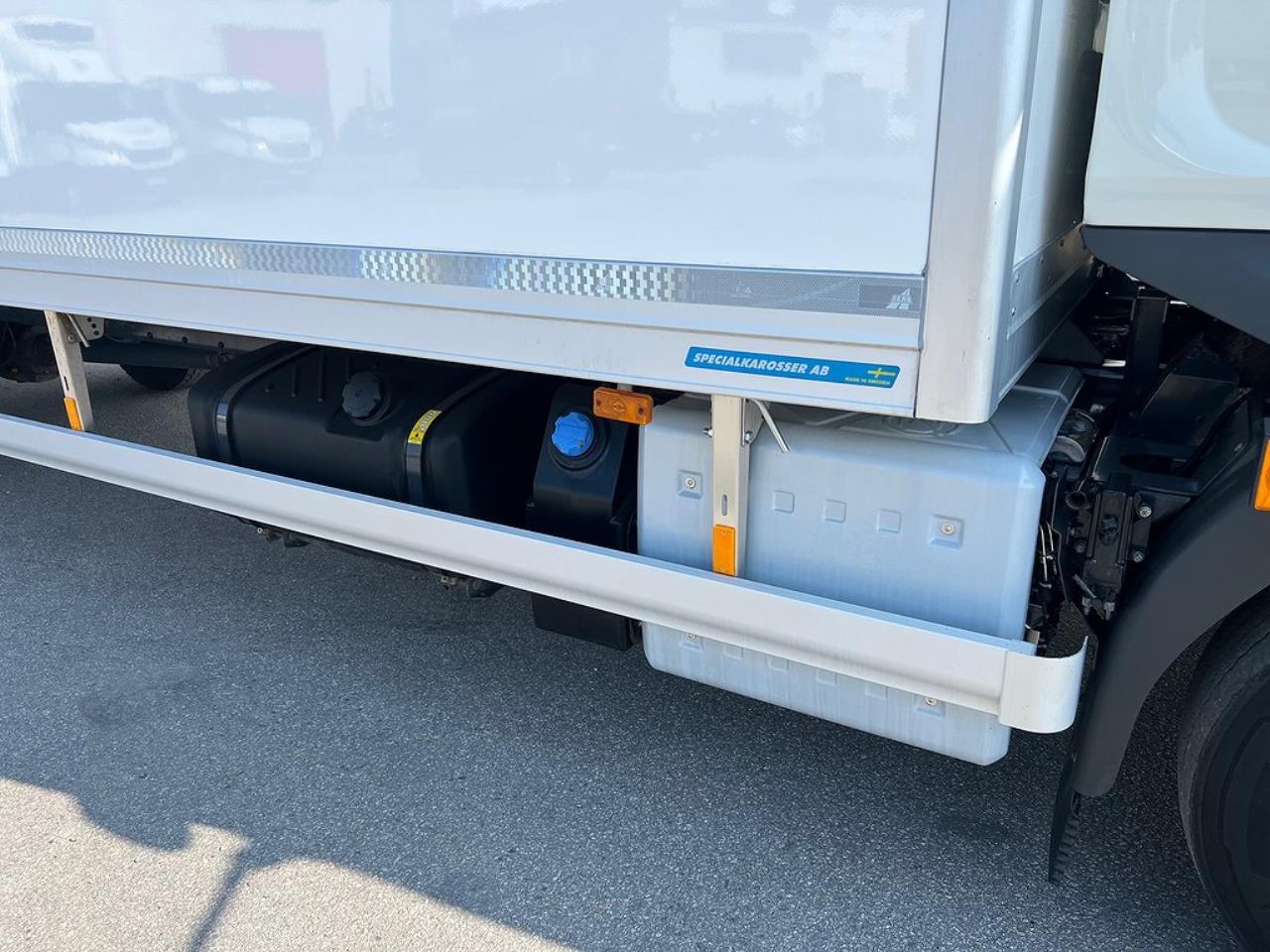 Volvo FL 210 4x2 Värmare i skåp, *4500 Mil*  Euro 6 2021 - Skåp