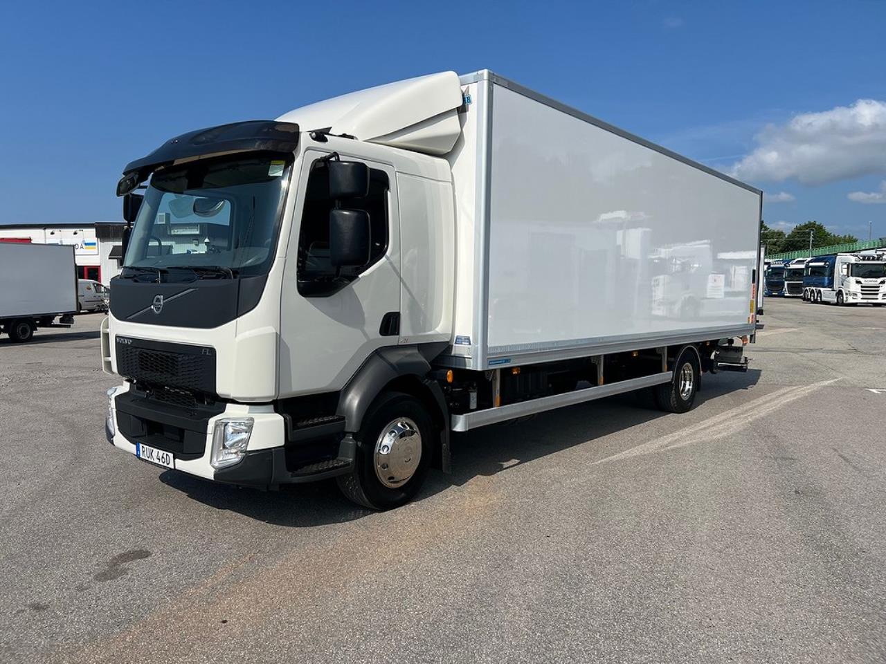 Volvo FL 210 4x2 Värmare i skåp, *4500 Mil*  Euro 6 2021 - Skåp