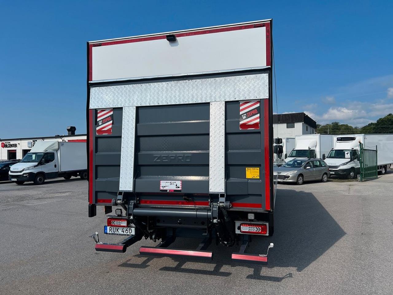 Volvo FL 210 4x2 Värmare i skåp, *4500 Mil*  Euro 6 2021 - Skåp