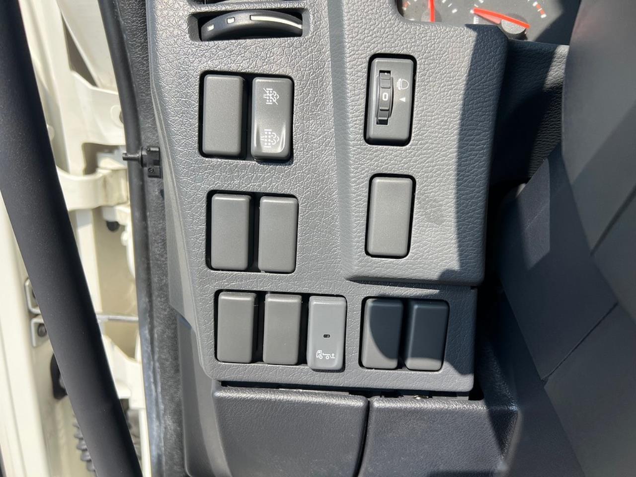 Volvo FL 210 4x2 Värmare i skåp, *4500 Mil*  Euro 6 2021 - Skåp