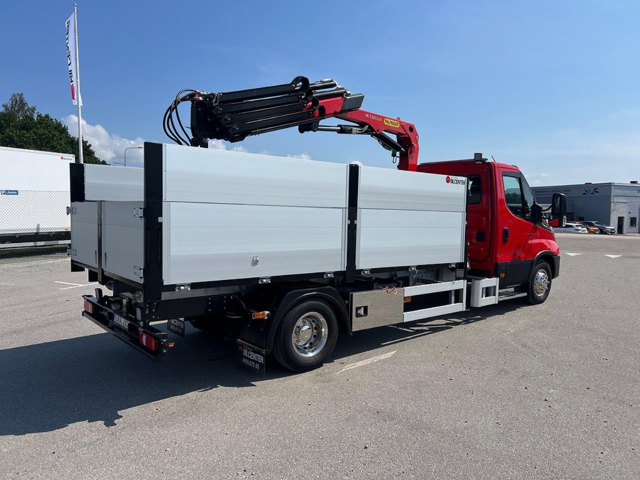Iveco Daily 72C18 Tippbil / Kranbil Palfinger Kran & Skopa 2024 - Övrigt