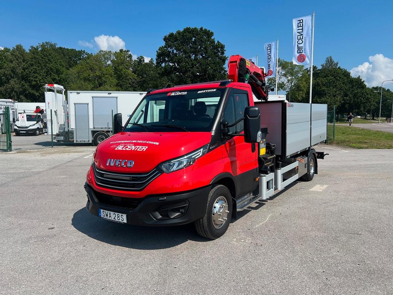 Iveco Daily 72C18 Tippbil / Kranbil Palfinger Kran & Skopa 2024 - Övrigt