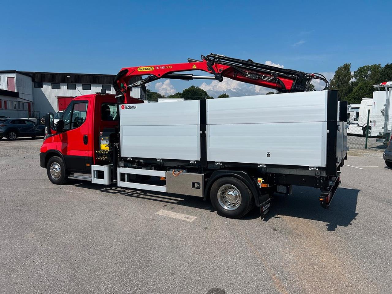 Iveco Daily 72C18 Tippbil / Kranbil Palfinger Kran & Skopa 2024 - Övrigt