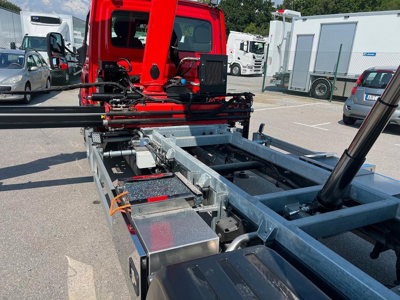 Iveco Daily 72C18 Tippbil / Kranbil Palfinger Kran & Skopa 2024 - Övrigt
