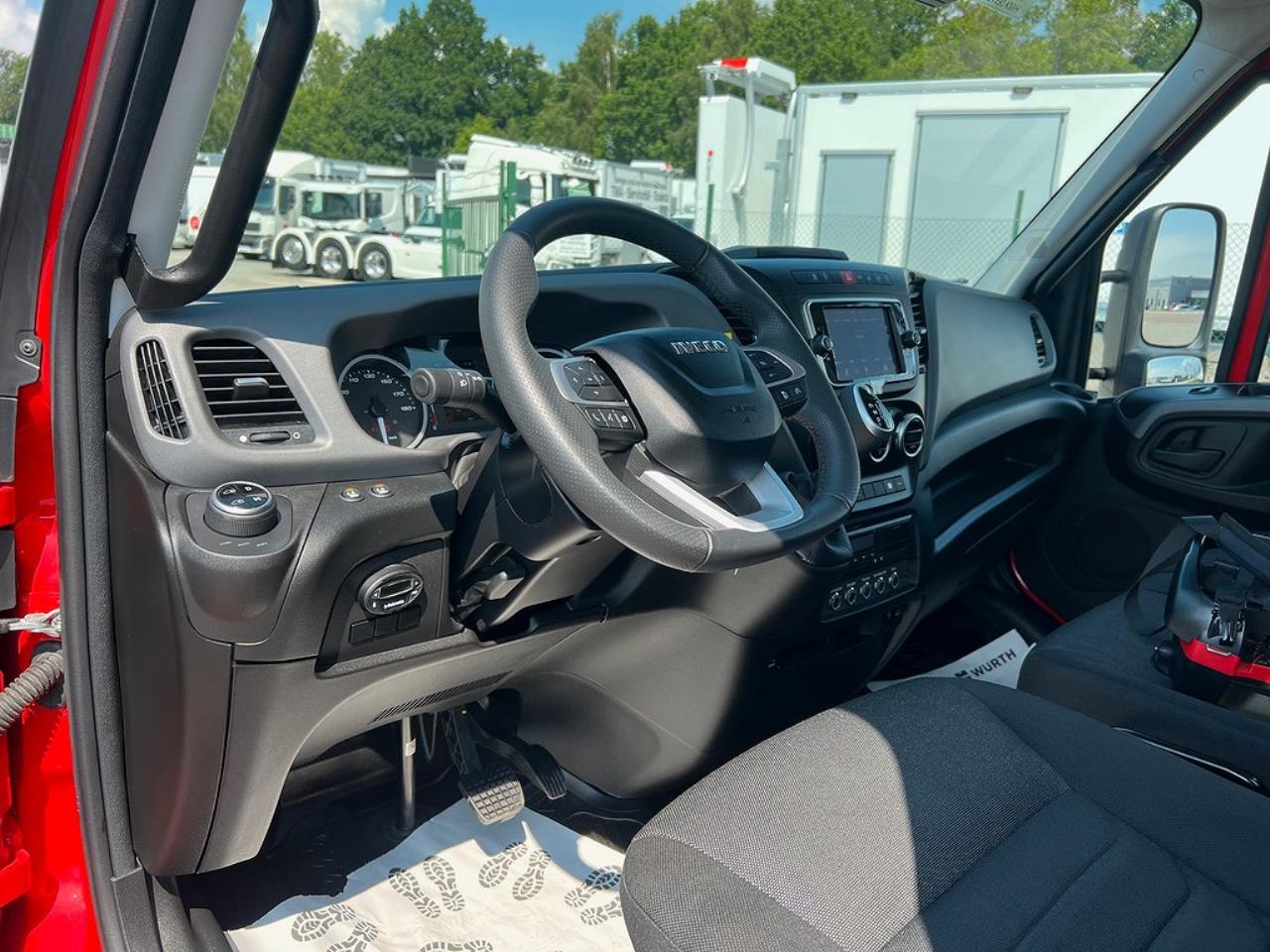 Iveco Daily 72C18 Tippbil / Kranbil Palfinger Kran & Skopa 2024 - Övrigt
