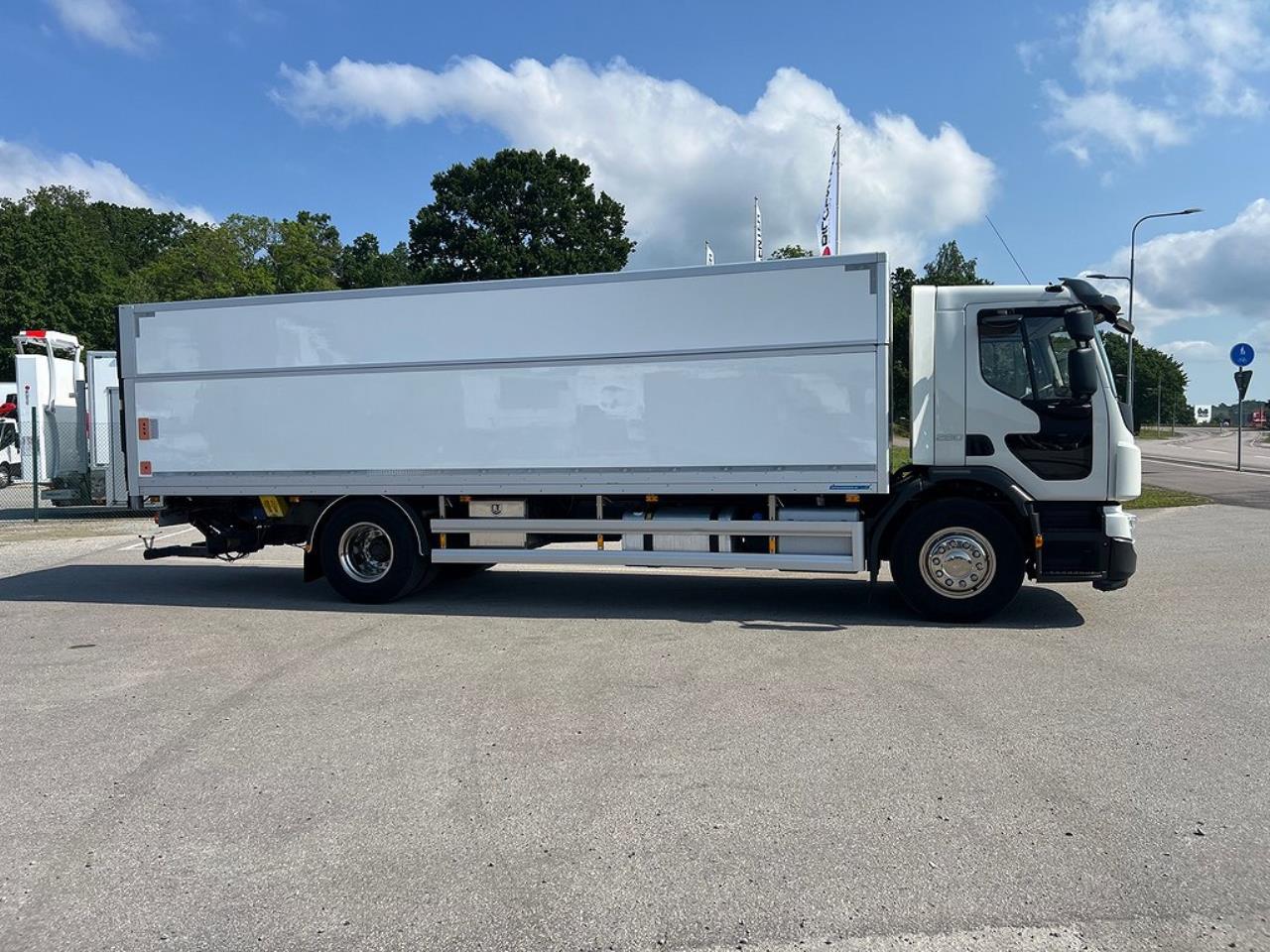 Volvo FE 280 4x2 Skåpbil Höj/Sänkbart tak, Euro 6 2019 - Skåp