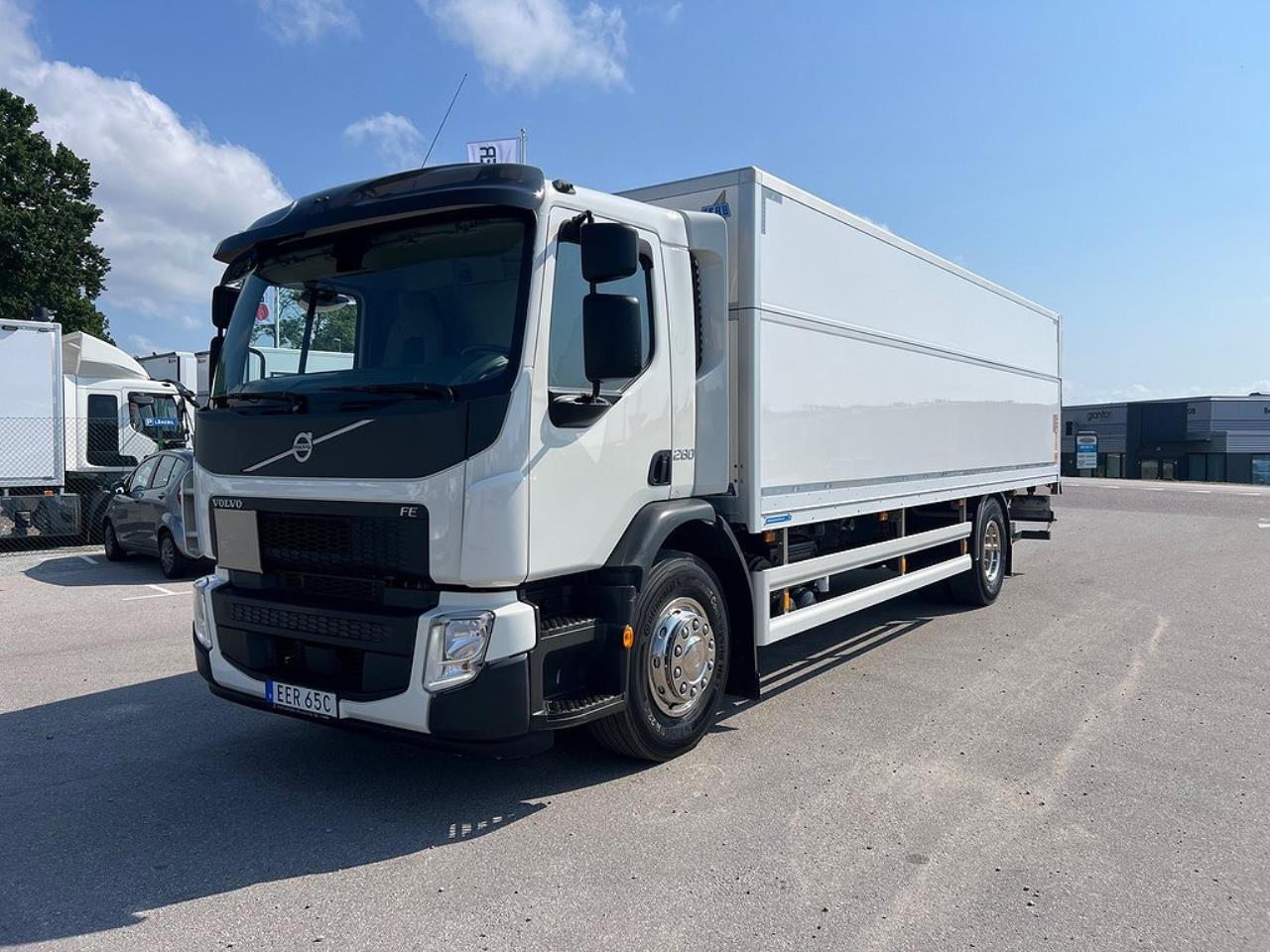 Volvo FE 280 4x2 Skåpbil Höj/Sänkbart tak, Euro 6 2019 - Skåp