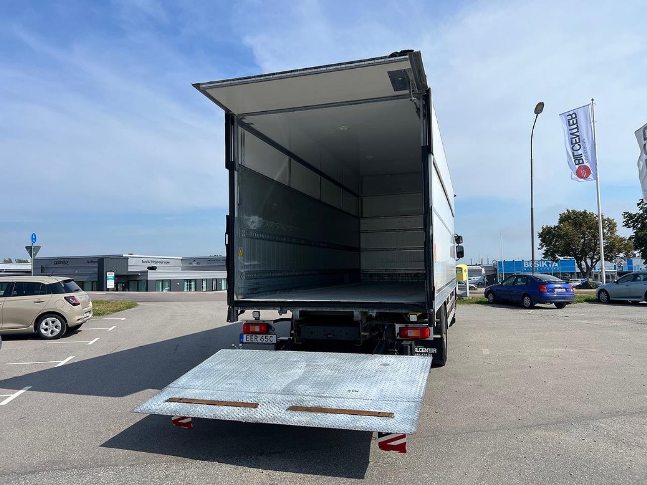 Volvo FE 280 4x2 Skåpbil Höj/Sänkbart tak, Euro 6 2019 - Skåp