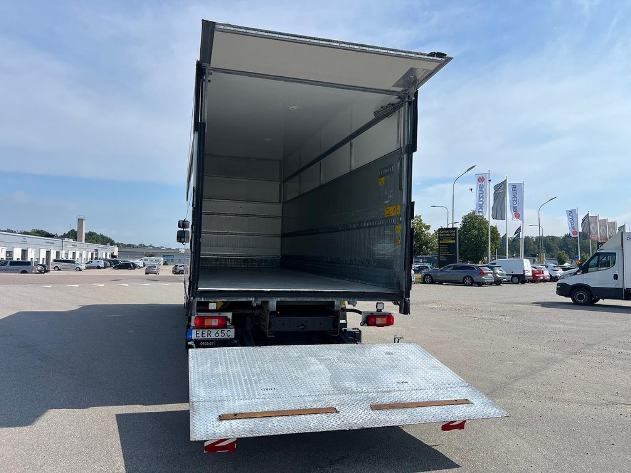 Volvo FE 280 4x2 Skåpbil Höj/Sänkbart tak, Euro 6 2019 - Skåp