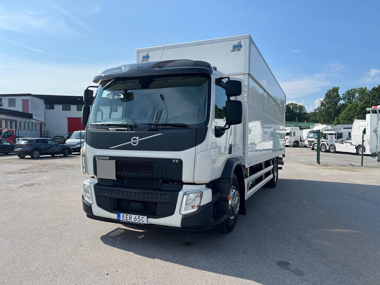 Volvo FE 280 4x2 Skåpbil Höj/Sänkbart tak, Euro 6 2019 - Skåp