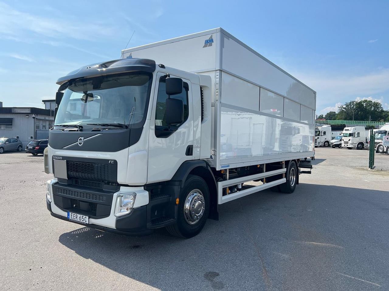 Volvo FE 280 4x2 Skåpbil Höj/Sänkbart tak, Euro 6 2019 - Skåp