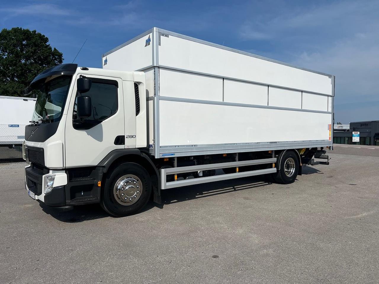 Volvo FE 280 4x2 Skåpbil Höj/Sänkbart tak, Euro 6 2019 - Skåp