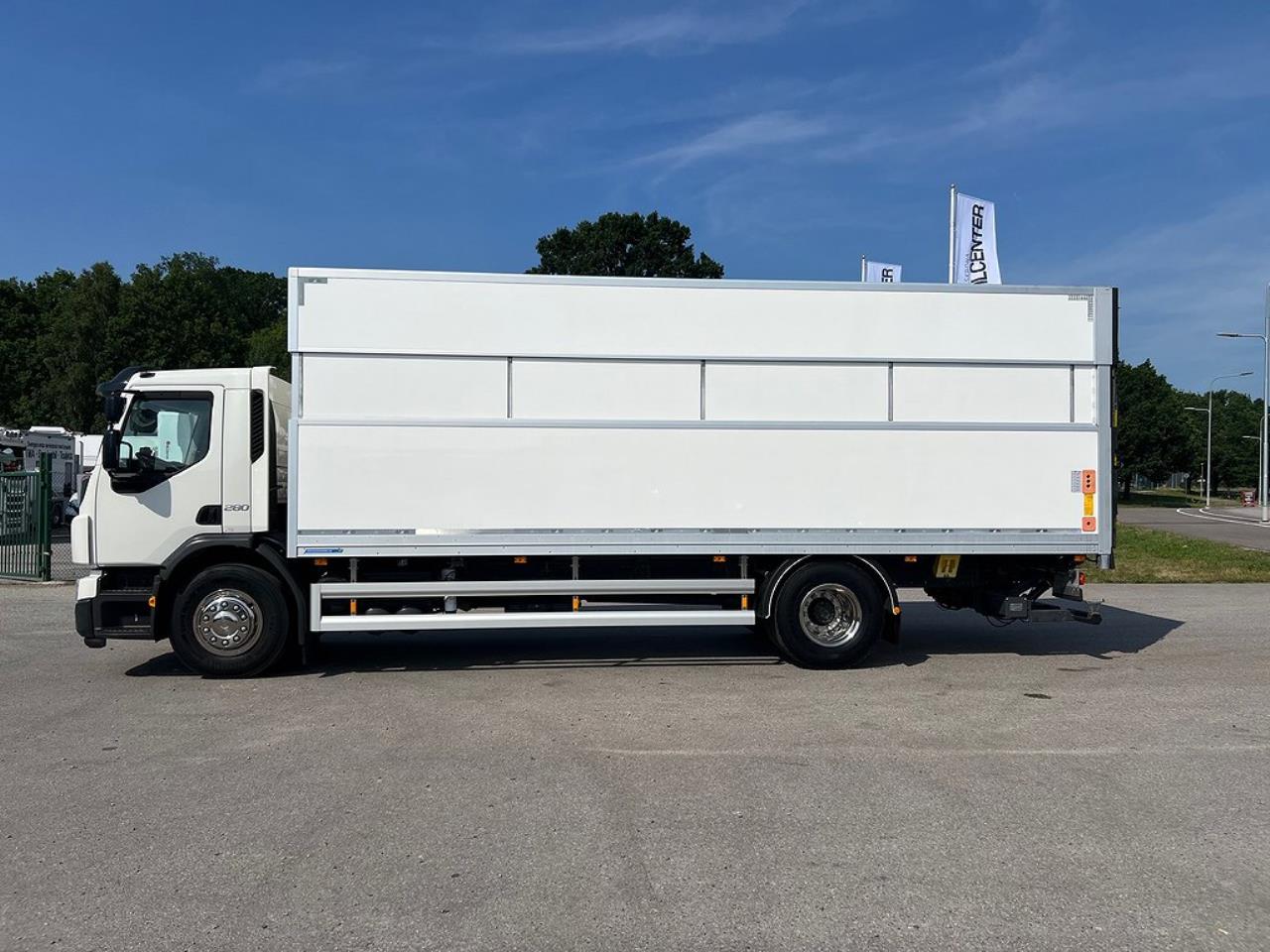 Volvo FE 280 4x2 Skåpbil Höj/Sänkbart tak, Euro 6 2019 - Skåp