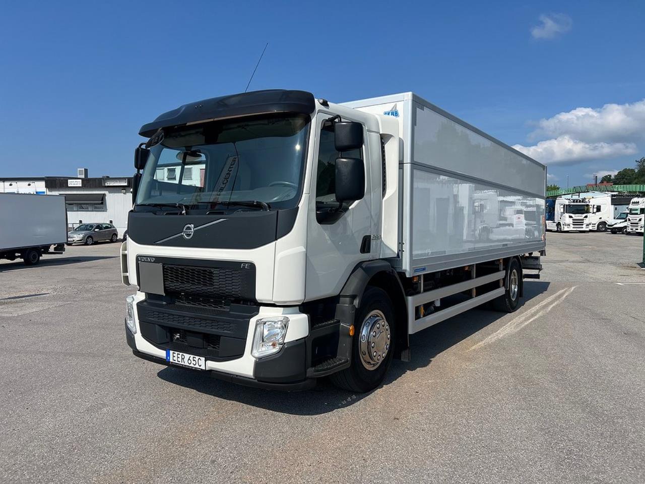 Volvo FE 280 4x2 Skåpbil Höj/Sänkbart tak, Euro 6 2019 - Skåp