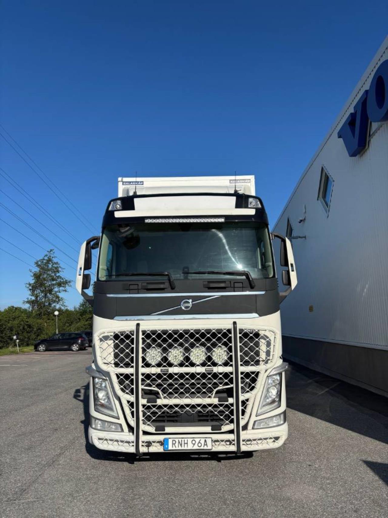 Volvo Volvo FH13 500 I-save Skåpbil 2020 - Skåp