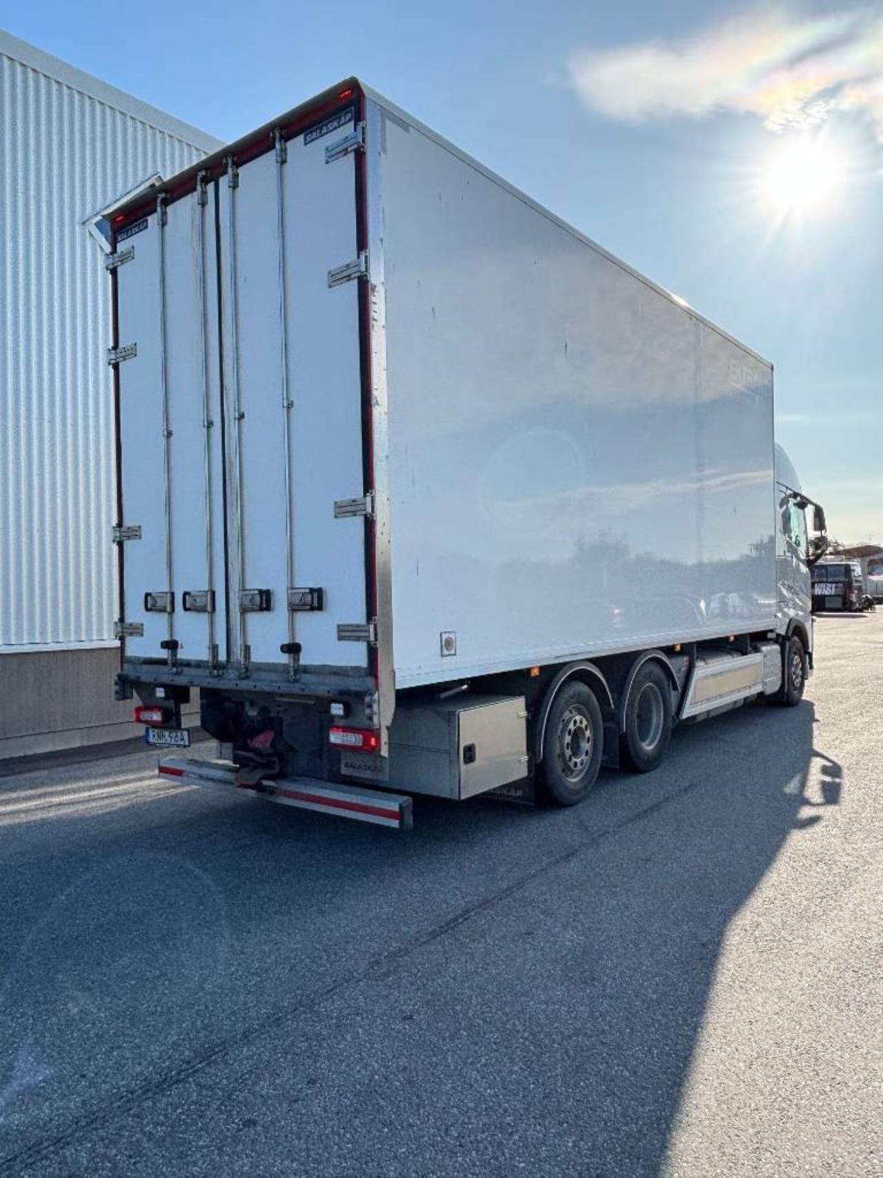 Volvo Volvo FH13 500 I-save Skåpbil 2020 - Skåp