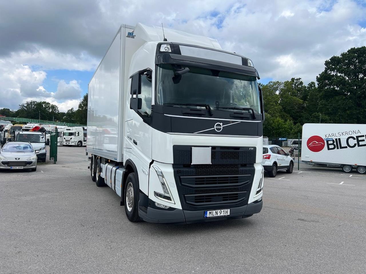 Volvo FH13 500 6x2*4 Skåpbil ÖBS I-Save I-See Skåpsvärmare  2021 - Skåp