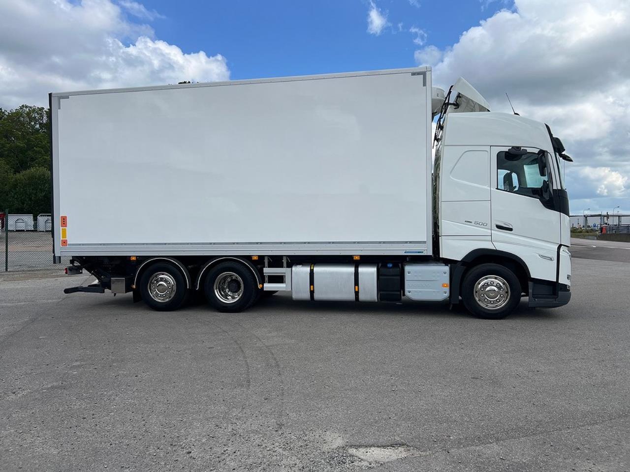 Volvo FH13 500 6x2*4 Skåpbil ÖBS I-Save I-See Skåpsvärmare  2021 - Skåp