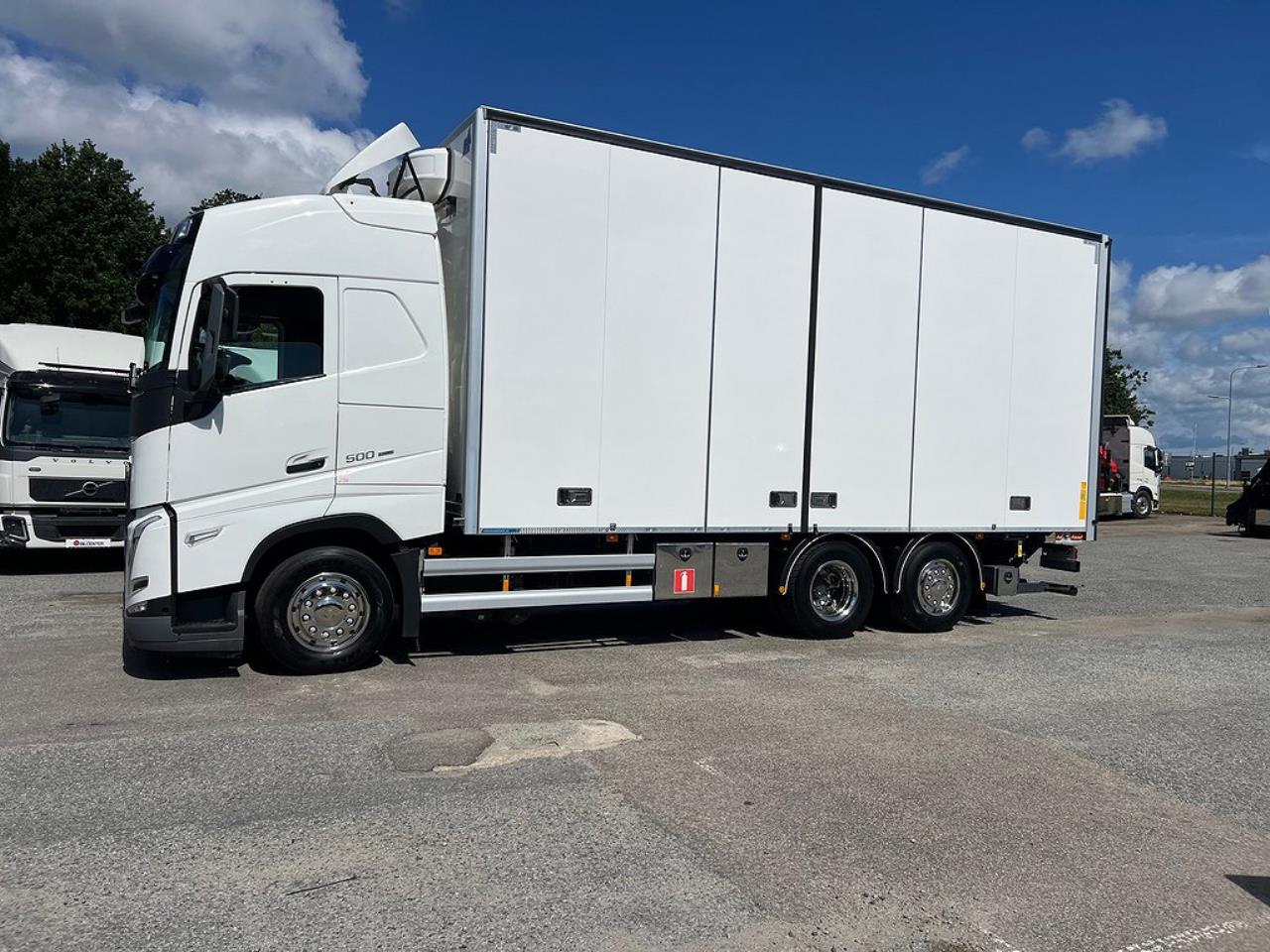 Volvo FH13 500 6x2*4 Skåpbil ÖBS I-Save I-See Skåpsvärmare  2021 - Skåp