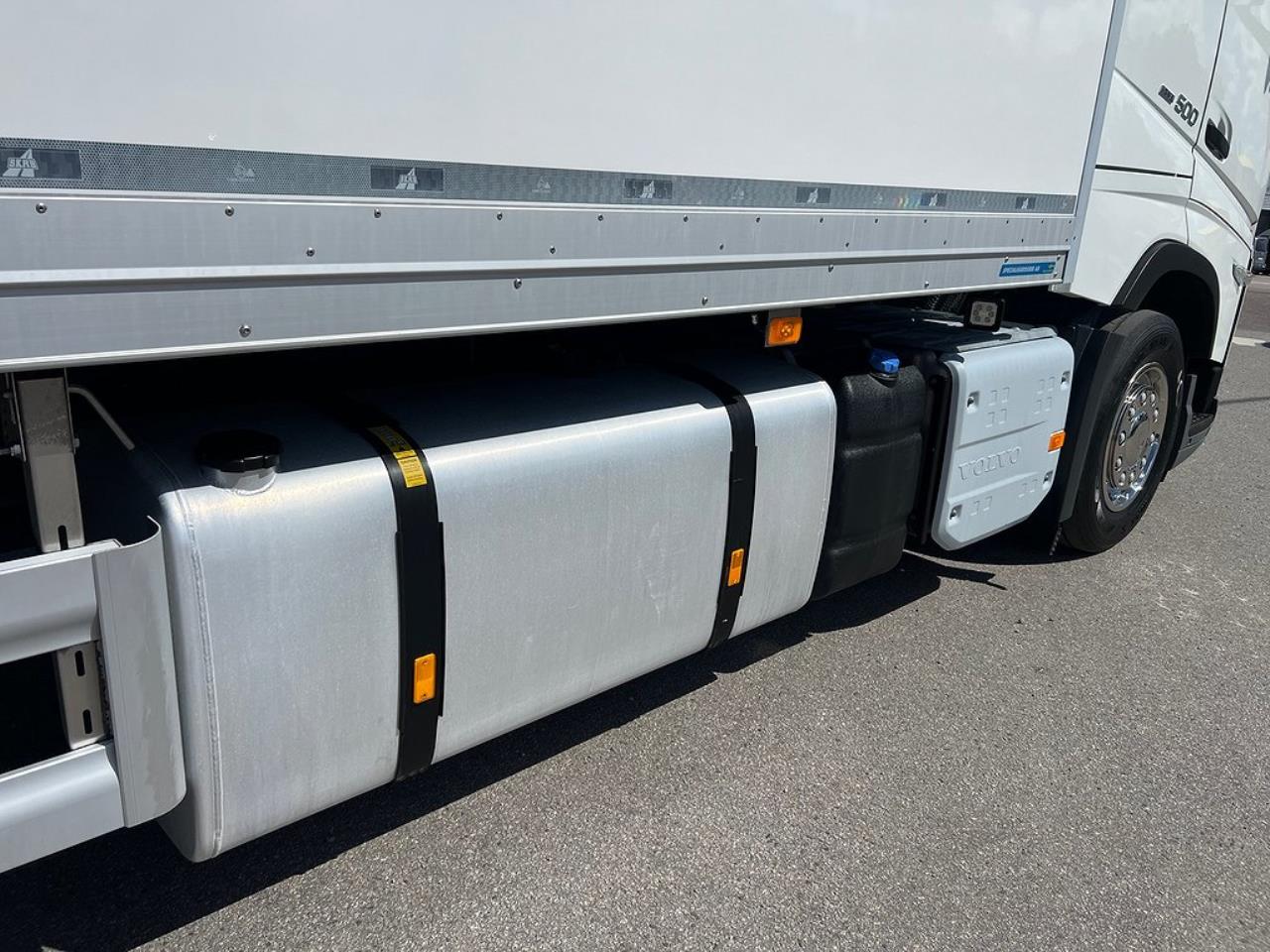 Volvo FH13 500 6x2*4 Skåpbil ÖBS I-Save I-See Skåpsvärmare  2021 - Skåp