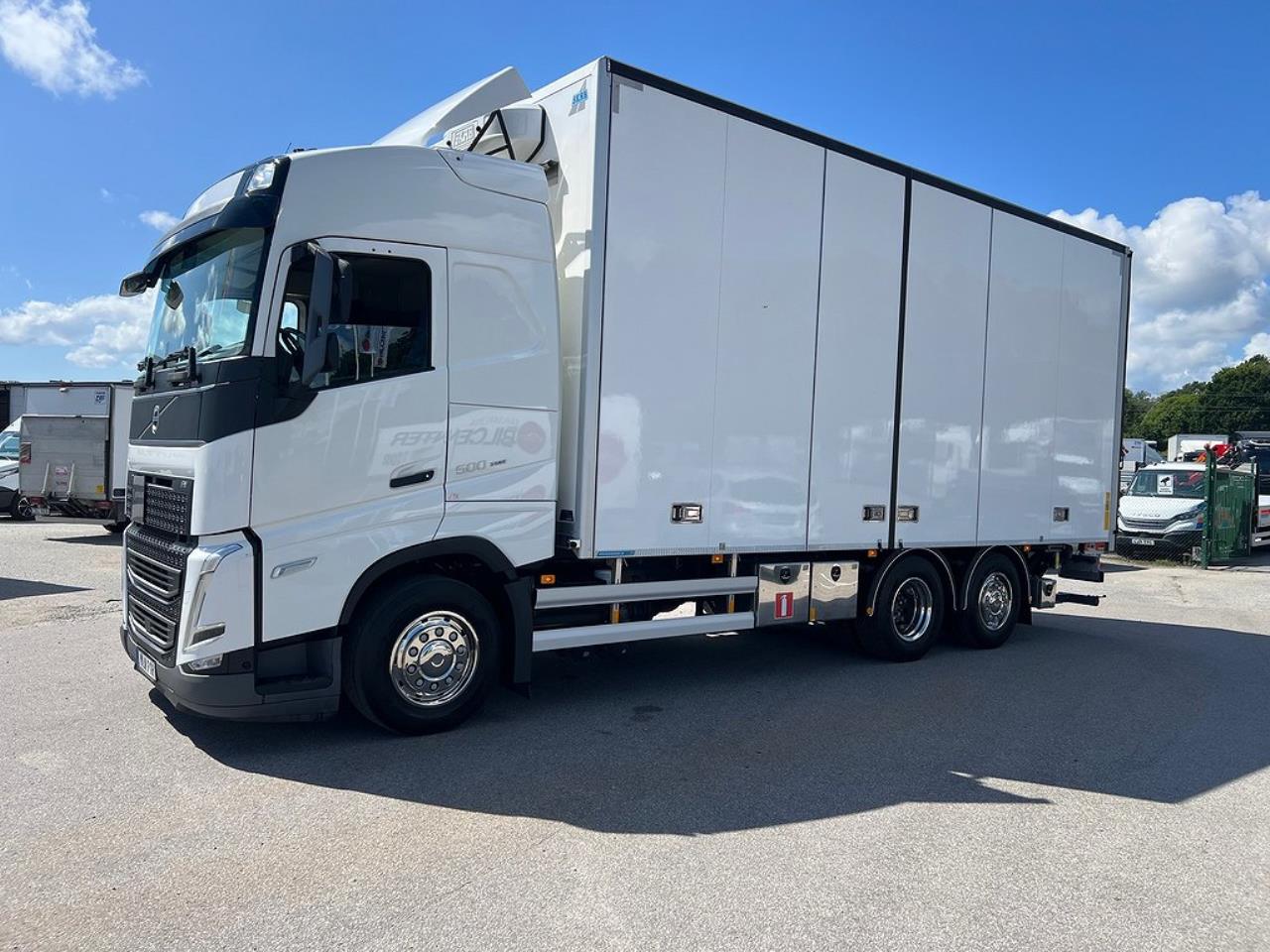 Volvo FH13 500 6x2*4 Skåpbil ÖBS I-Save I-See Skåpsvärmare  2021 - Skåp