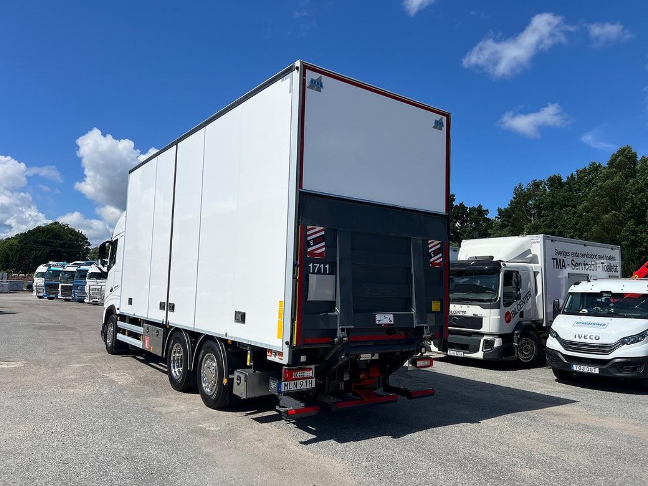 Volvo FH13 500 6x2*4 Skåpbil ÖBS I-Save I-See Skåpsvärmare  2021 - Skåp