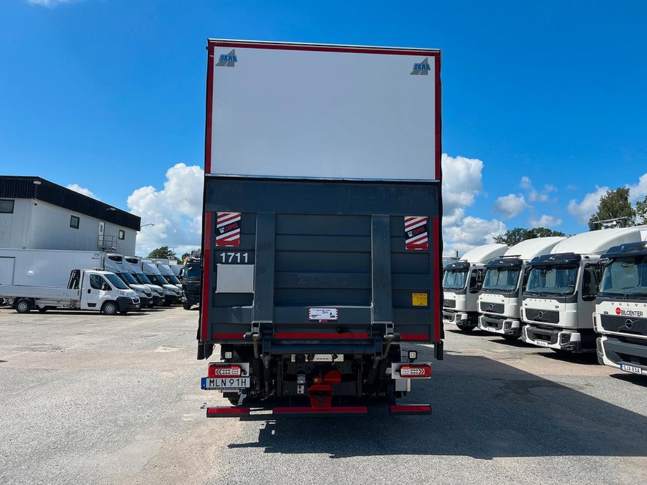 Volvo FH13 500 6x2*4 Skåpbil ÖBS I-Save I-See Skåpsvärmare  2021 - Skåp