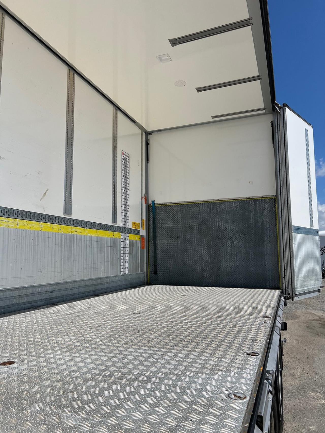 Volvo FH13 500 6x2*4 Skåpbil ÖBS I-Save I-See Skåpsvärmare  2021 - Skåp