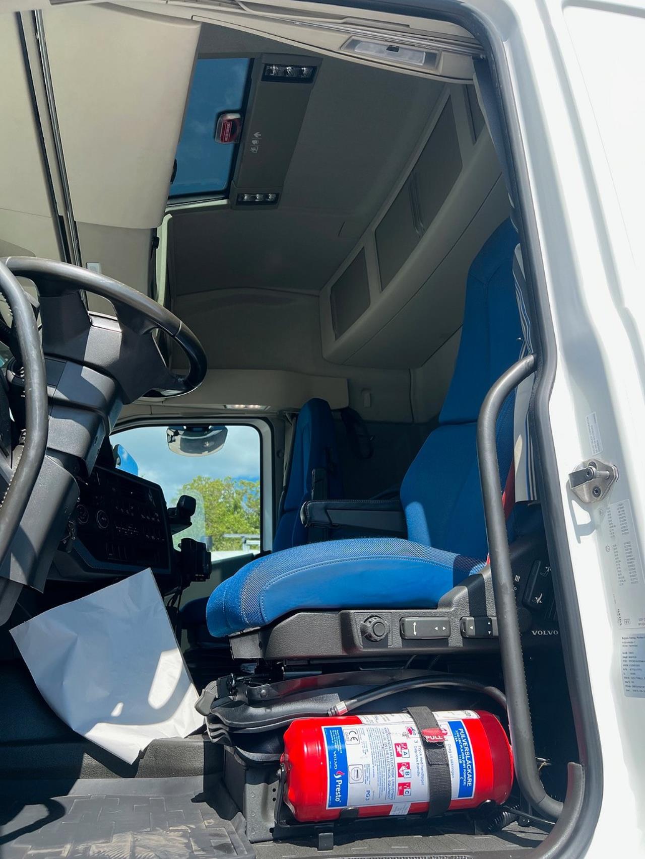 Volvo FH13 500 6x2*4 Skåpbil ÖBS I-Save I-See Skåpsvärmare  2021 - Skåp