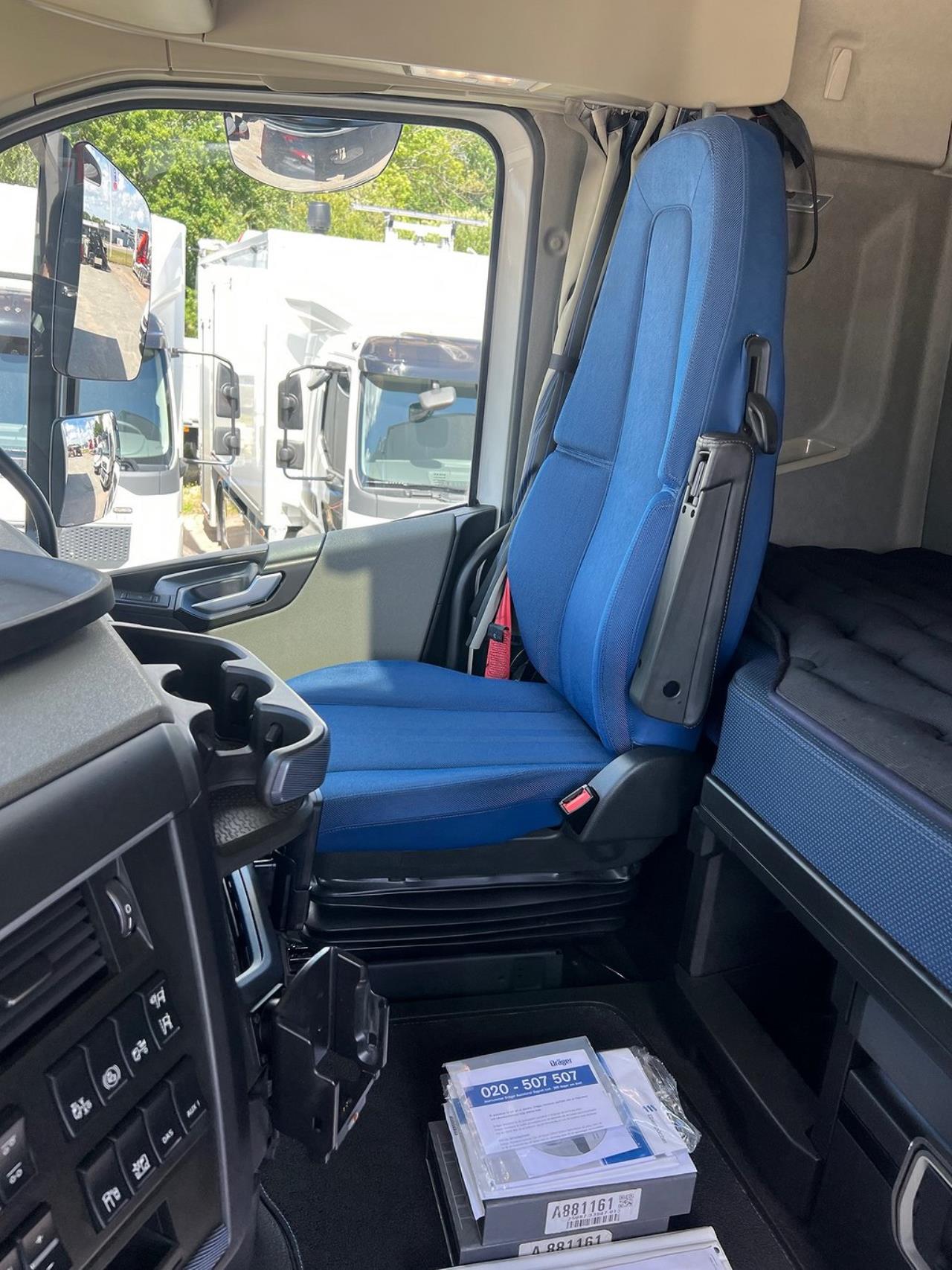 Volvo FH13 500 6x2*4 Skåpbil ÖBS I-Save I-See Skåpsvärmare  2021 - Skåp