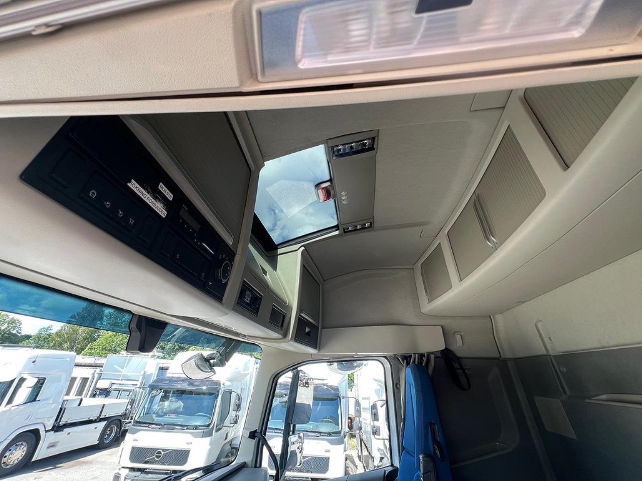 Volvo FH13 500 6x2*4 Skåpbil ÖBS I-Save I-See Skåpsvärmare  2021 - Skåp