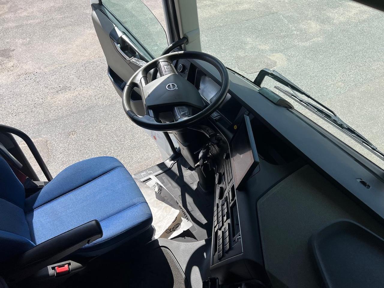 Volvo FH13 500 6x2*4 Skåpbil ÖBS I-Save I-See Skåpsvärmare  2021 - Skåp