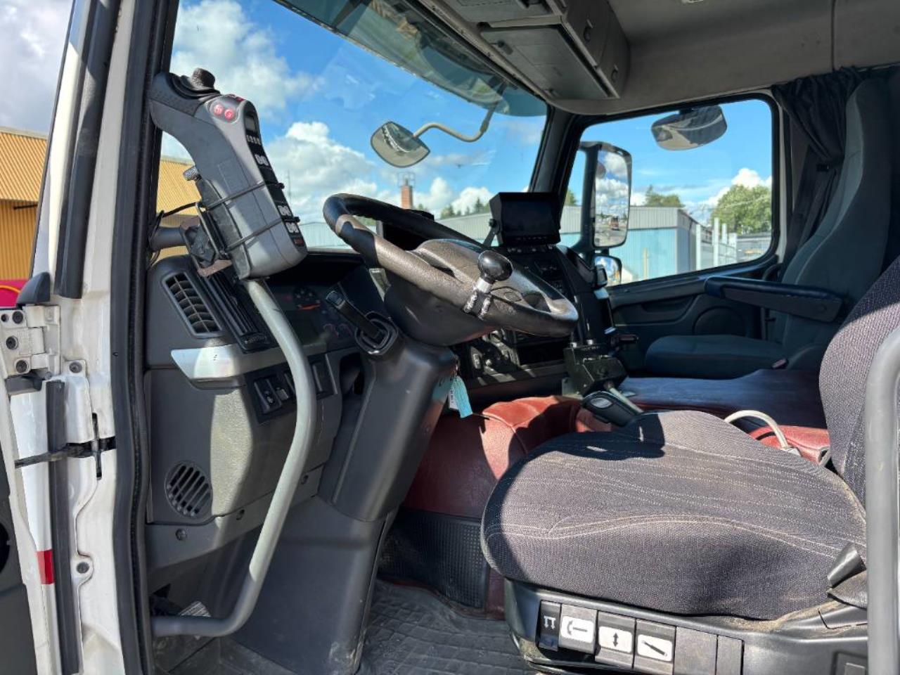 Volvo FM 460 Plog 2011 - Krok/Lastväxlare