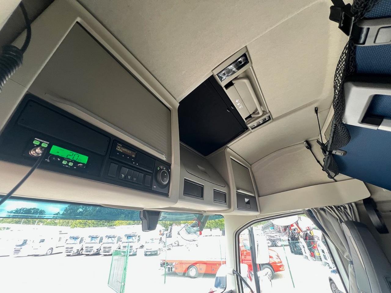 Volvo FH13 500 6x2*4 Skåpbil/Kylbil 23 pallars ?? 2024 - Skåp
