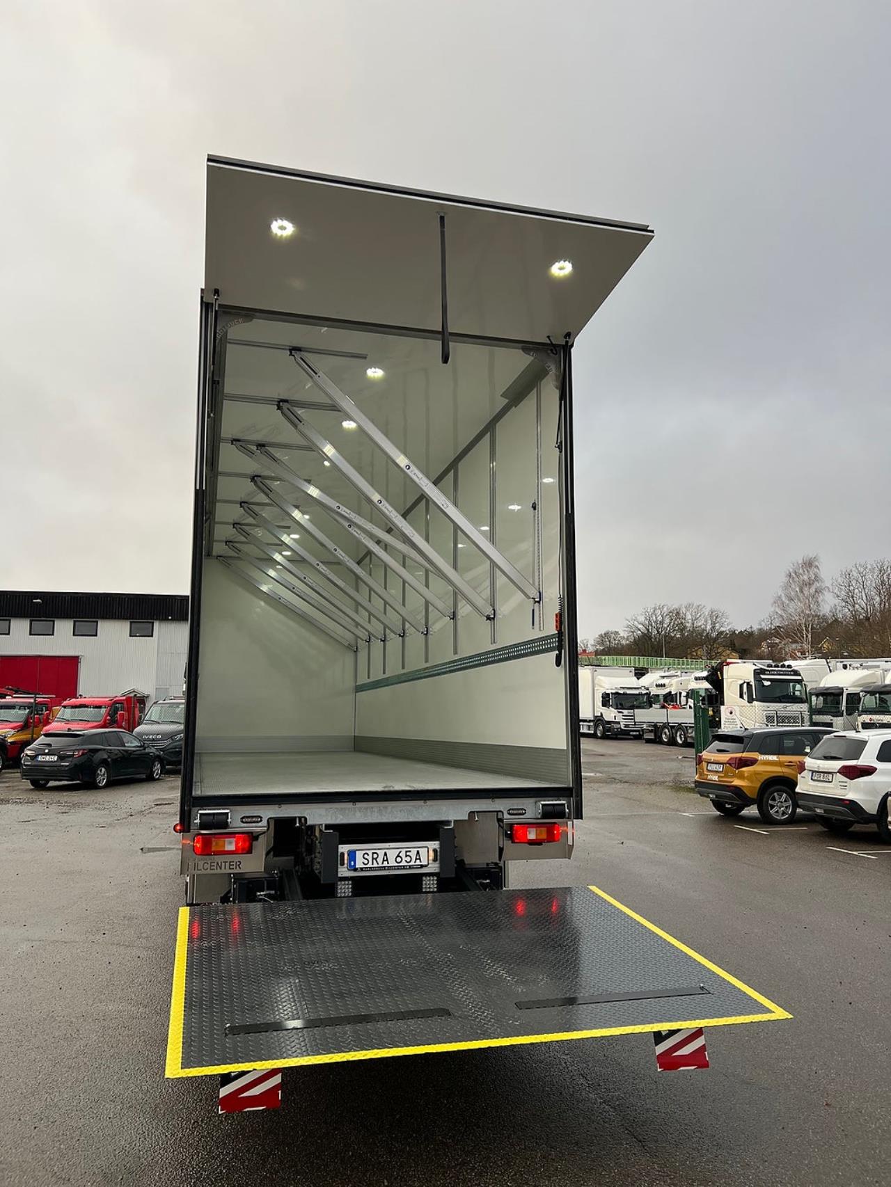 Volvo FH13 500 6x2*4 Sk&aring;pbil &Ouml;ppningsbarsida, L&aring;ngt Sk&aring;p 2024 - Sk&aring;p