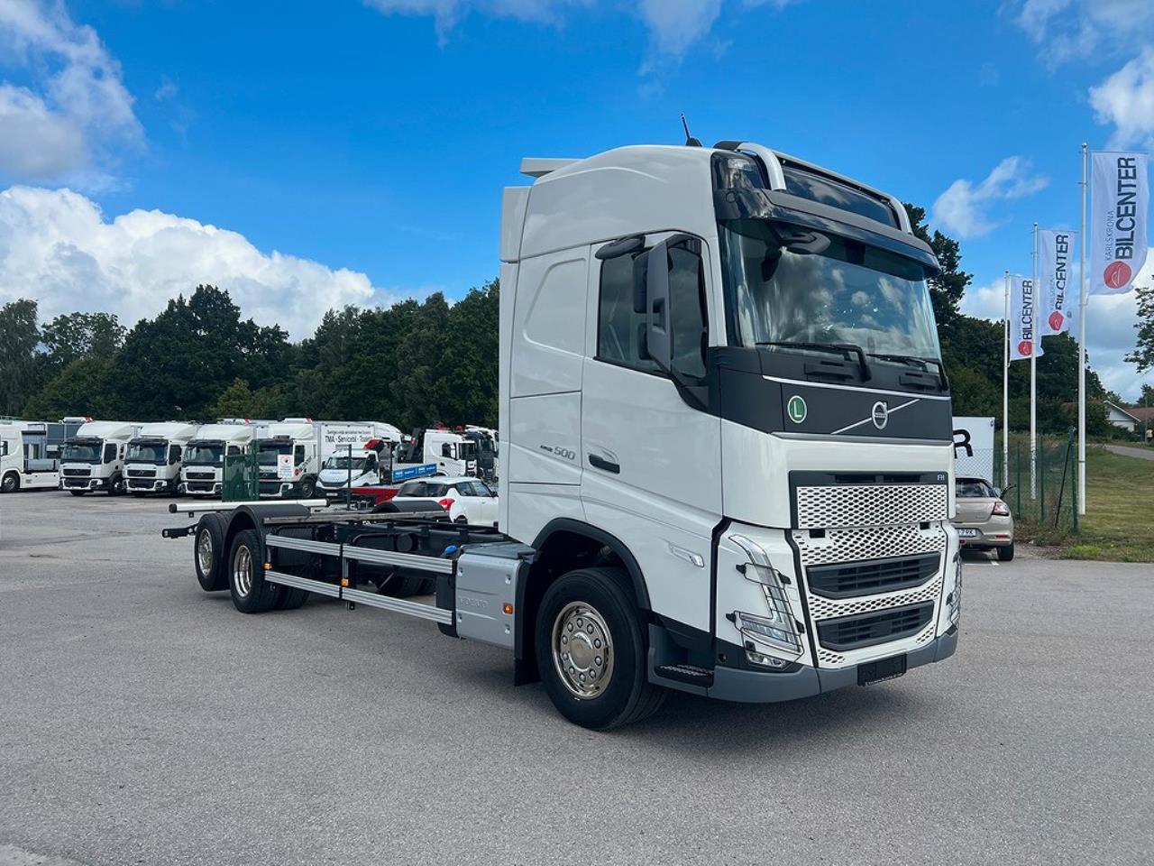 Volvo FH13 500 6x2*4 Skåpbil/Kylbil 23 pallars ?? 2024 - Skåp