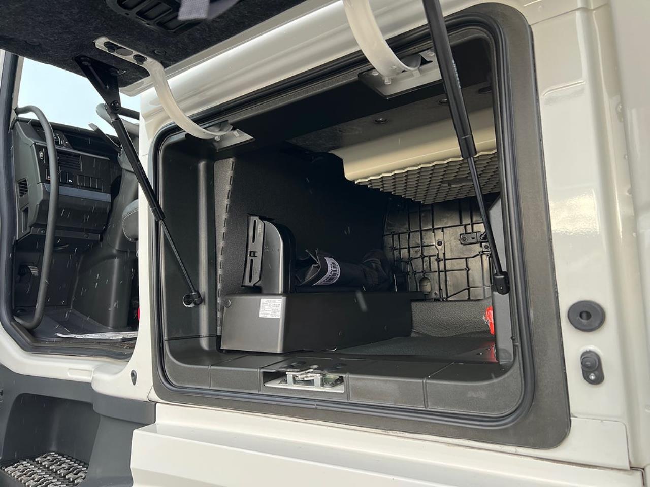 Volvo FH13 500 6x2*4 Sk&aring;pbil &Ouml;ppningsbarsida, L&aring;ngt Sk&aring;p 2024 - Sk&aring;p