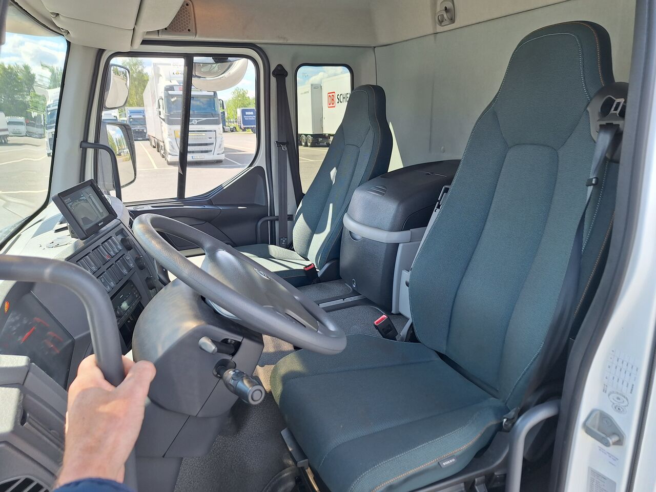 Volvo FLL Skåp 2022 - Skåp