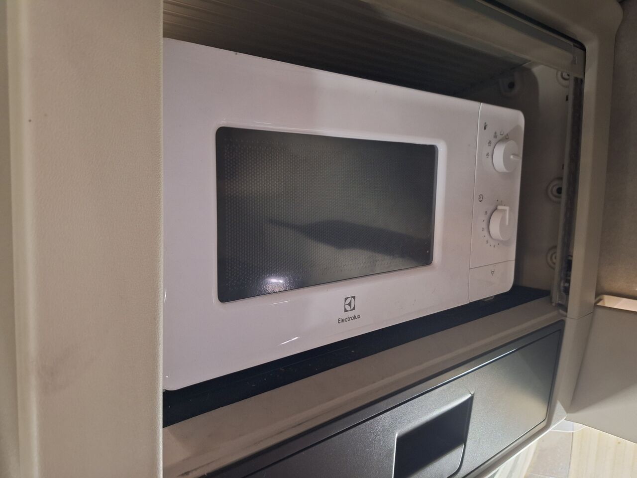 Volvo FH 6x2 Sk&aring;pbil 2021 - Sk&aring;p